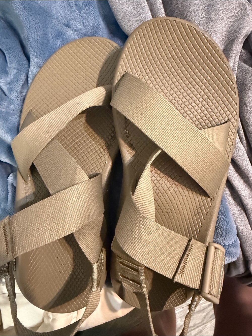 Chaco Men’s Z/2 Adjustable Toe Loop Sandals Tan Size 10 M
